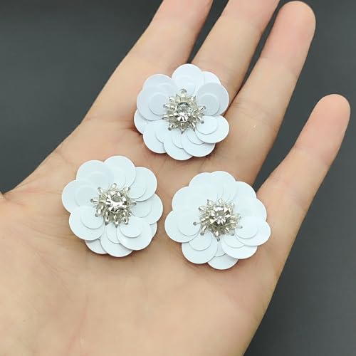 YOOGCORETT 12 Stück Pailletten-Stickerei Blume Strass Perlen Patches Applikationen Trim DIY Handwerk Nähen Pailletten Dekor, Weiß, 6,9 x 5,8 cm von YOOGCORETT