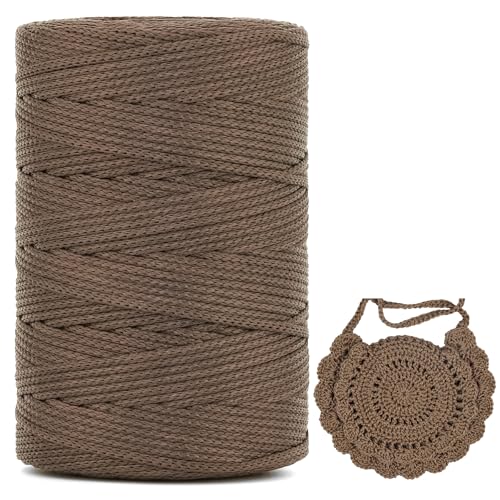 Polyester Garn 3mm X 225m，Makramee Garn 3mm，Makramee Band，Polypropylene Yarn，Geflochten Makramee Schnur Farbig，garn Zum Häkeln Für Stricken，Dekoration DIY Handwerk (Dunkles Kamel, 1 Pcs) von YeyeCyrilze