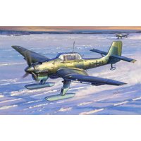 Junkers JU-87 B-2/U4 Stuka w/Ski von Zvezda