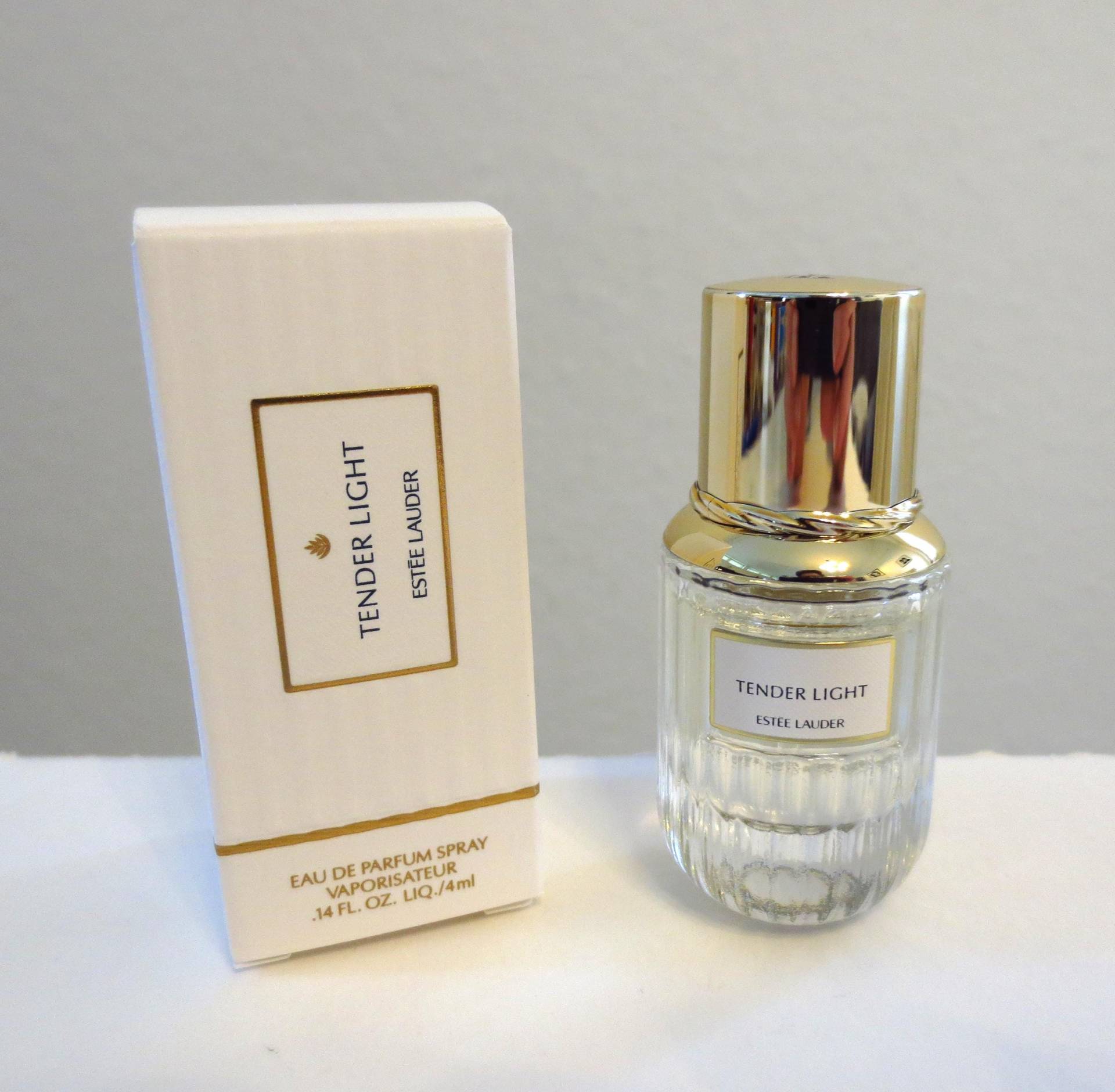 Miniatur-Sammlerstück Tender Light Estée Lauder Eau De Parfum Spray 4 Ml - Mini-Flasche 0, 14 Unzen von austrianneAT