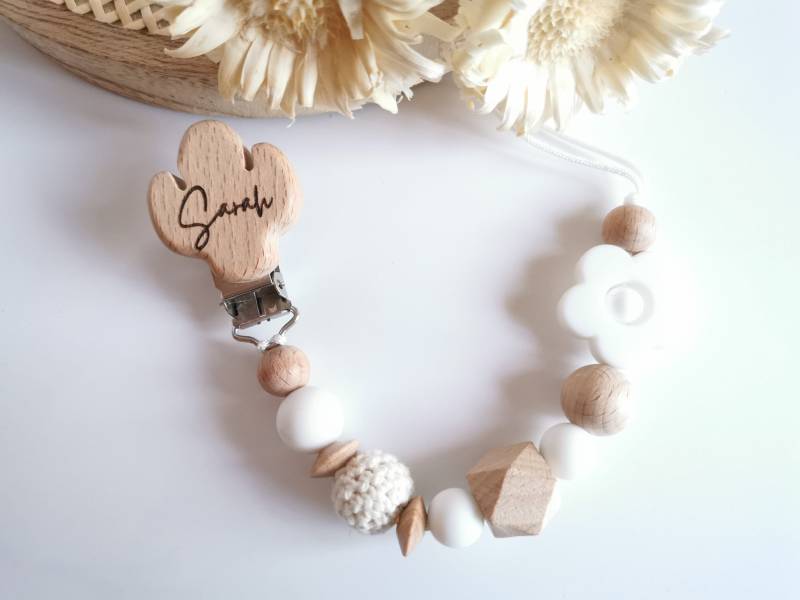 Schnullerkette Mit Namen, Babygeschenk, Personalisiert, Gravur, Holz, Boho, Blumen, Mädchen von babyshopRICHBEAR