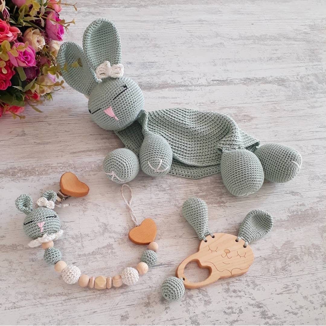 Personalisierbare Häkelhasen-Set, Handgemachtes Babyshower-Geschenk, Unisex Neugeborene Geschenk, Amigurumi Gefüllte Hasen-Set, Personalisierte von banunur