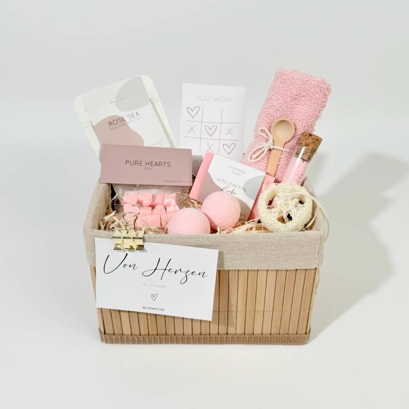 Wellness Geschenkkorb Rosa | Geschenkset Lieblingsmensch Spa & Für Frauen Wohlfühlbox Geburtstag Muttertag von bloomstdesign