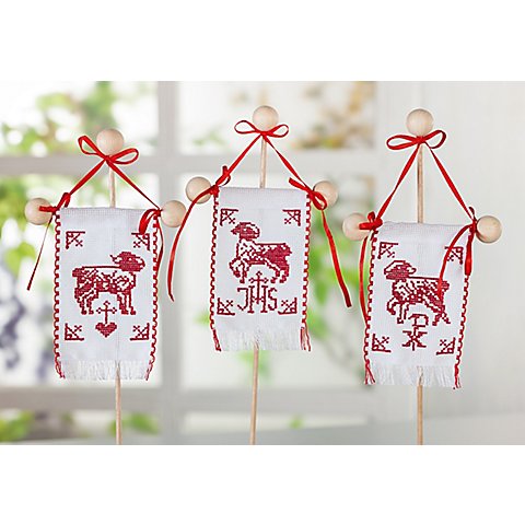 buttinette Stickpackung Osterfahnen "Lamm Christi", 3er Set von buttinette