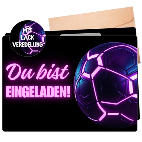 celebr8te 12x Fußball Einladungskarten - Für den Kindergeburtstag von Jungen & Mädchen - Coole Neon Farbige Fußball Geburtstagseinladungen mit hochwertiger Verarbeitung von celebr8te