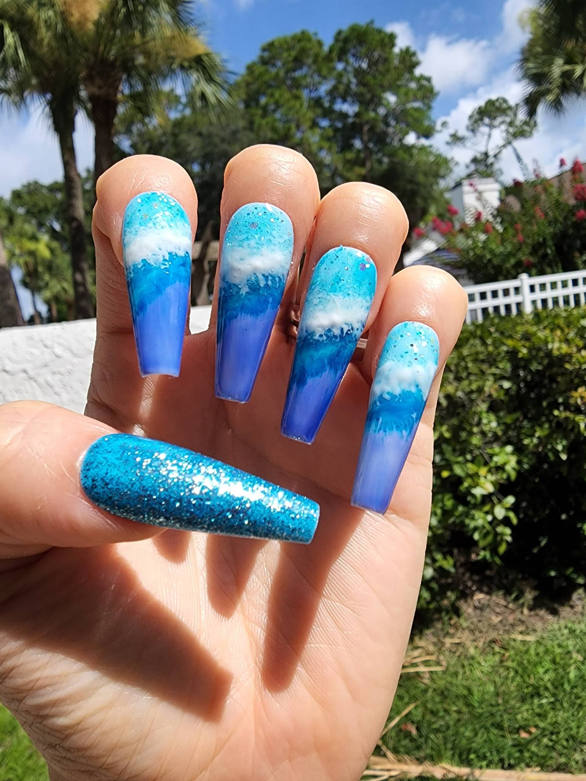 Blau Marmor Gewellte Ozean Drücken Sie Auf Die Nägel von cutepressnails