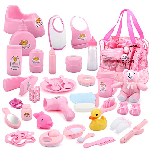 deAO 40 Teiliges Baby Puppen Zubehörset, inklusive einer Tragetasche, Kleidung, Teddybär, Badespielzeug und Vieles Mehr – Schönes Spielset für Ihr Kind um Die Puppenkollektion Ihres Kindes zu ergänzen von deAO