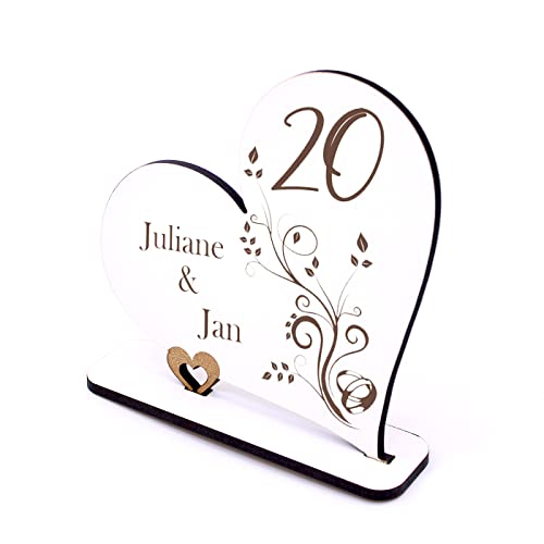 Porzellanhochzeit Deko Herz Aufsteller Hochzeitstag 20 Jahre Jubiläum personalisiert Hochzeitsgeschenk Tischdeko 15 x 15 cm von dekolando