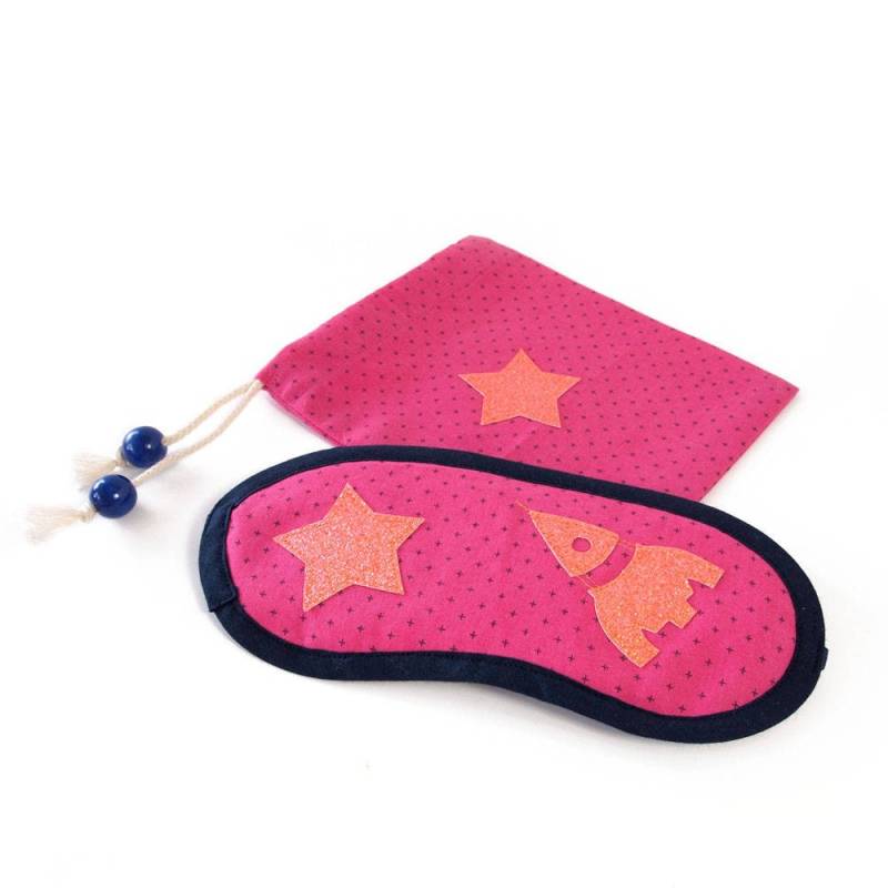 Sleep Mask For Kids - Girls Sleeping Children's Sleepover Party Favors Face Eye Pillow von doodlelidoo