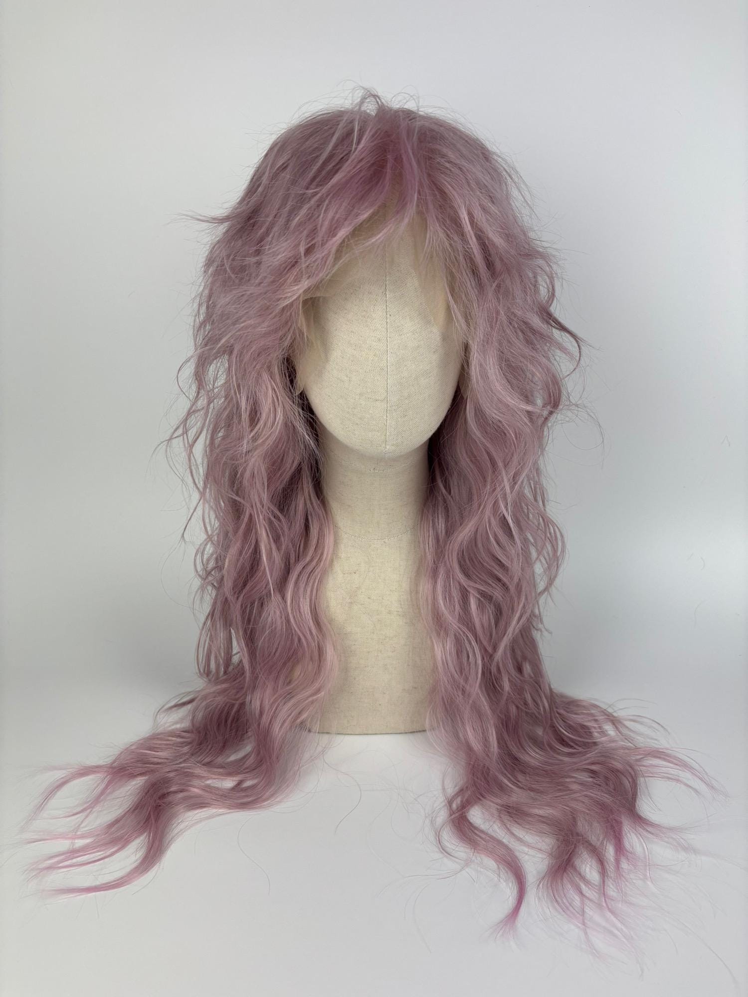 Lace Front Wig/ Perücke/The Lilac Maid #mullet Retro-styling 80's Ombré Lila - Purple, Lilac Tones Customized Mullet Maid #beachwaves von dragmaiditup