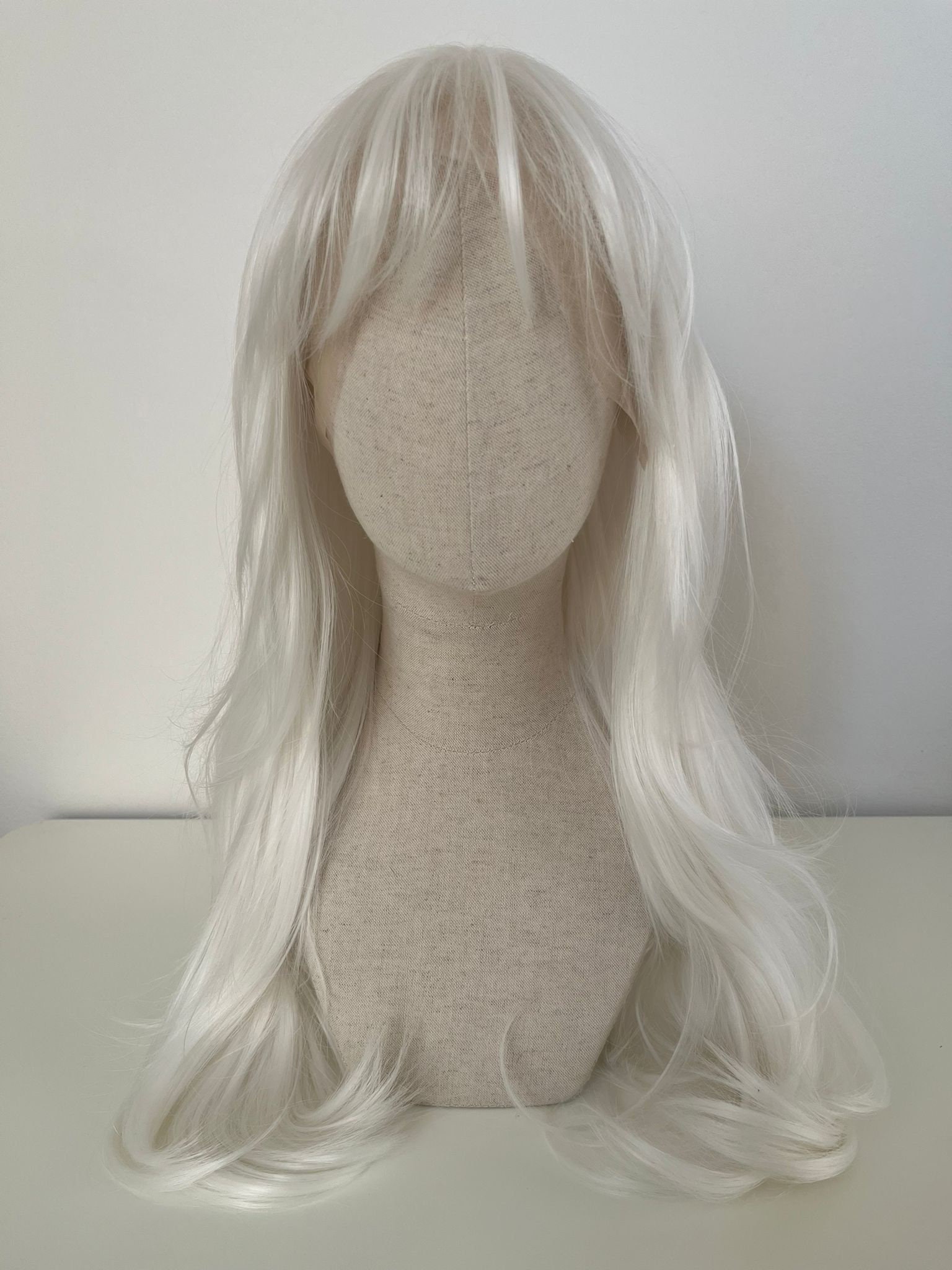 Lace Front Wig,/Perücke The Pale Maid Fringe-styling Kühles Platinblond - Cool Platinum Blonde Customized #bangs #fringe #maid von dragmaiditup