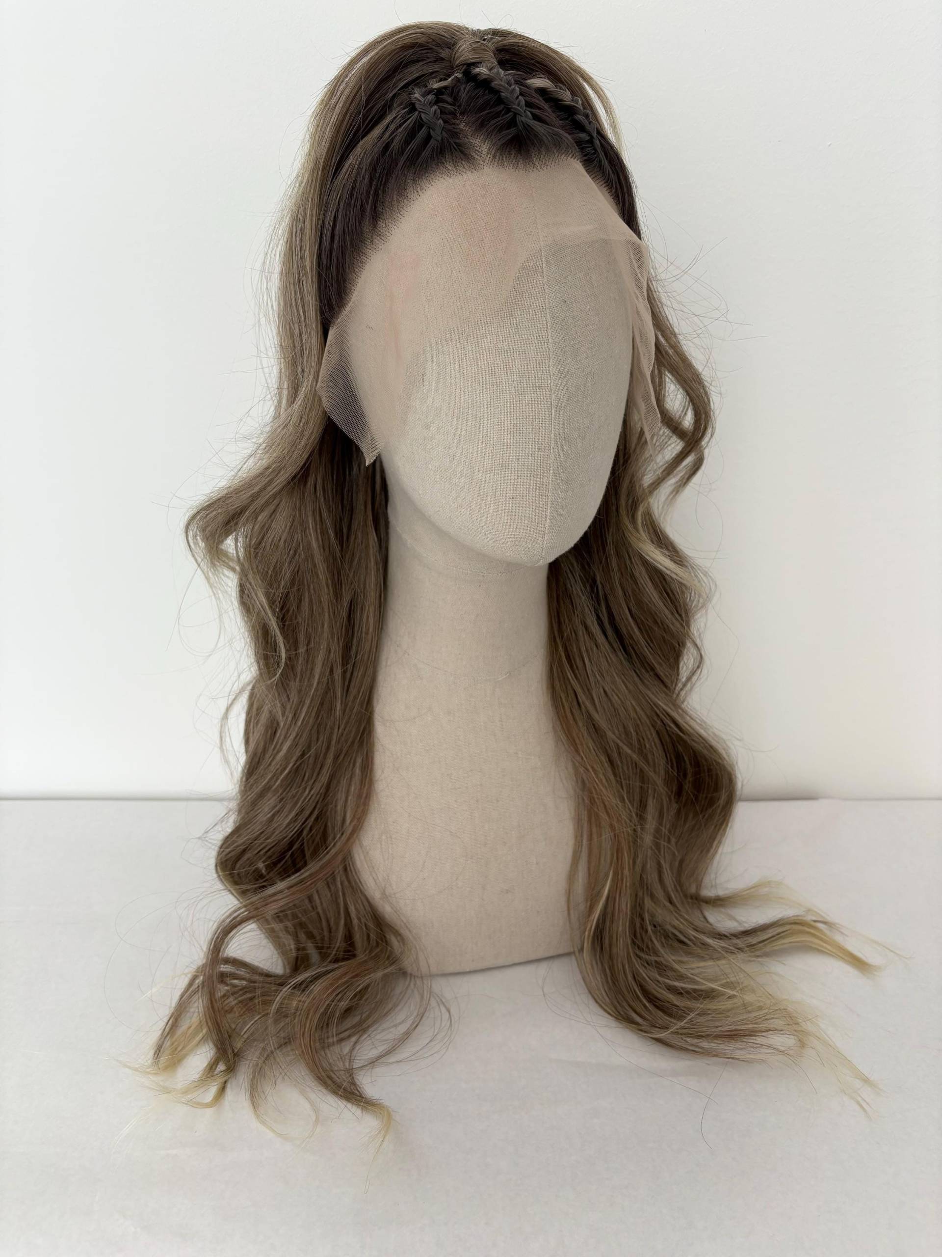 Lace Front Wig,/Perücke The Peanut Maid Styled Triple Braided Ponytail Ombre - Gold, Brown, Blonde Mix #braided #ponytail von dragmaiditup