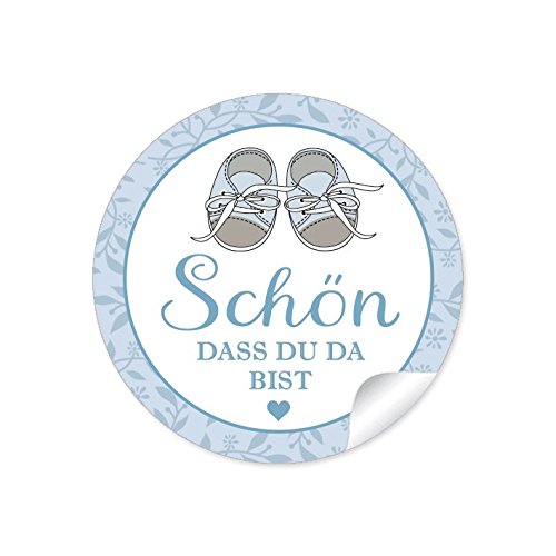 24 STICKER: "Schön, dass du da bist" 24 Etiketten mit Babyschühchen für einen Jungen in blau • Für Cupcakes, Muffins, Backen, Geschenke u.v.m. • Papieraufkleber/Etiketten: 4 cm, rund, matt von fioniony