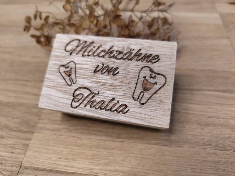 Milchzahndose Personalisiert Truhe Box Aus Holz Mit Wunschgravur Individuelles Geschenk Geschenkidee von gedrucktundgelasert0