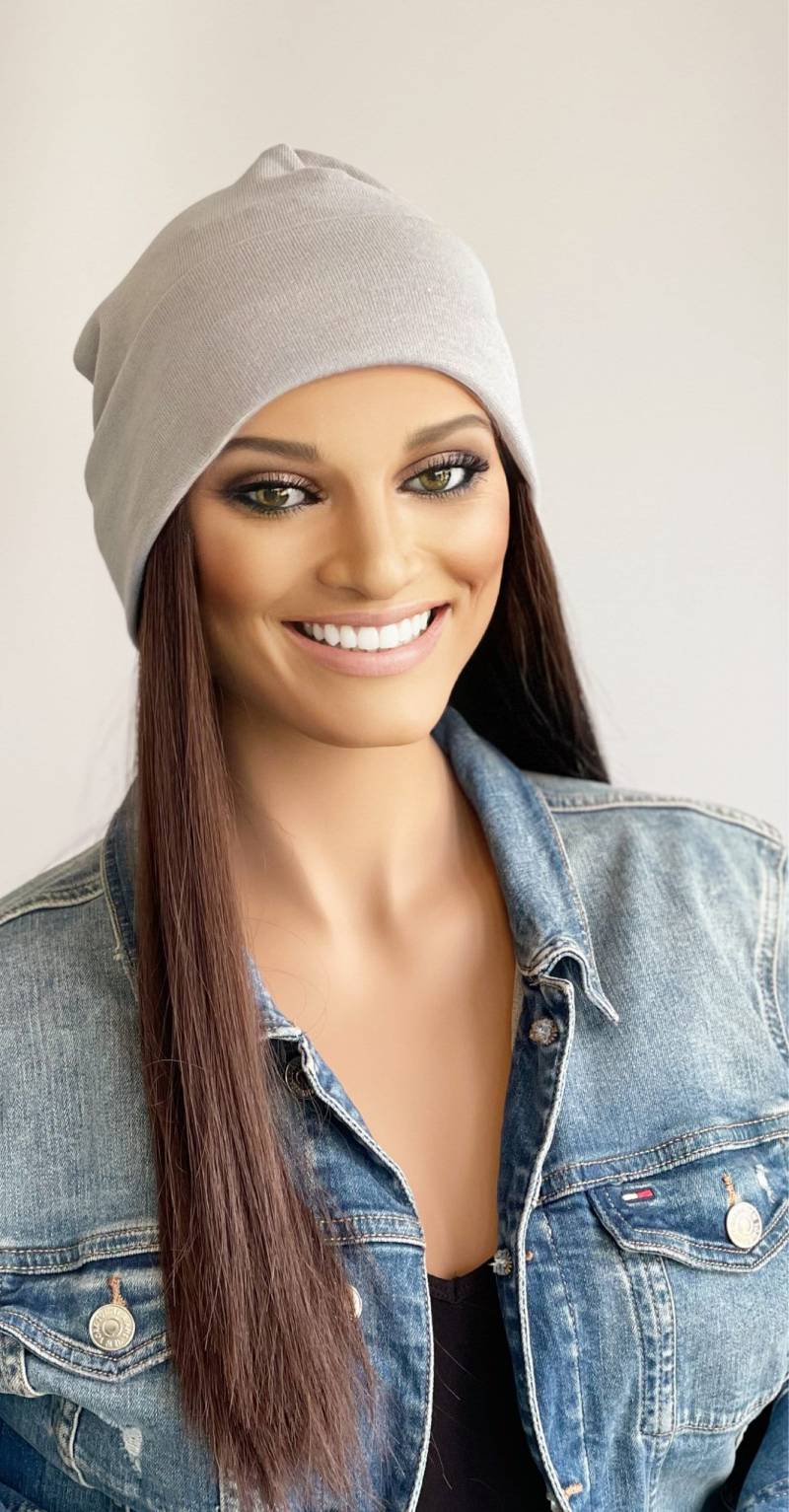 Leichte Graue Beanie Mit Langen Angestrickten Haaren Hut Angebrachten | Perücke| Mütze Haaren| Haare|Perücke Hut|Perücke Haar von headscarvesbyciara1