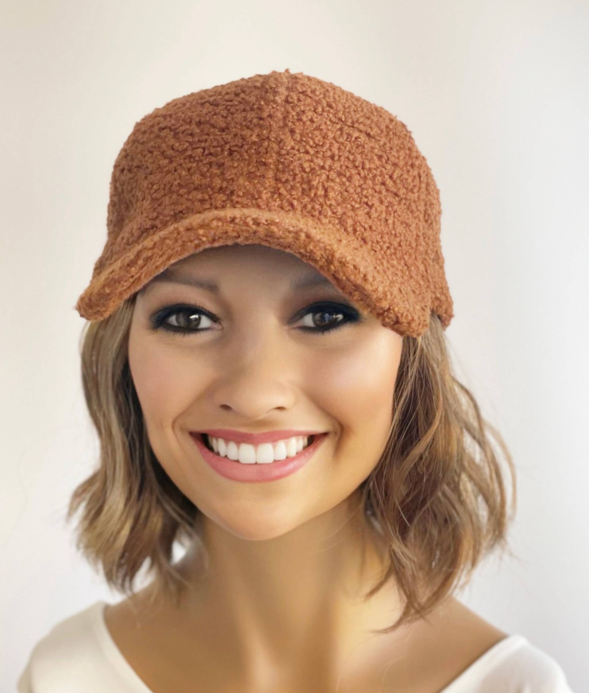 Teddy-Baseball-Cap Mit Kurzem Strandwellenhaar | Hut Angebrachten Haaren Perücke| Mütze Haaren| Haare|Perücke Hut|Perücke Haar von headscarvesbyciara1