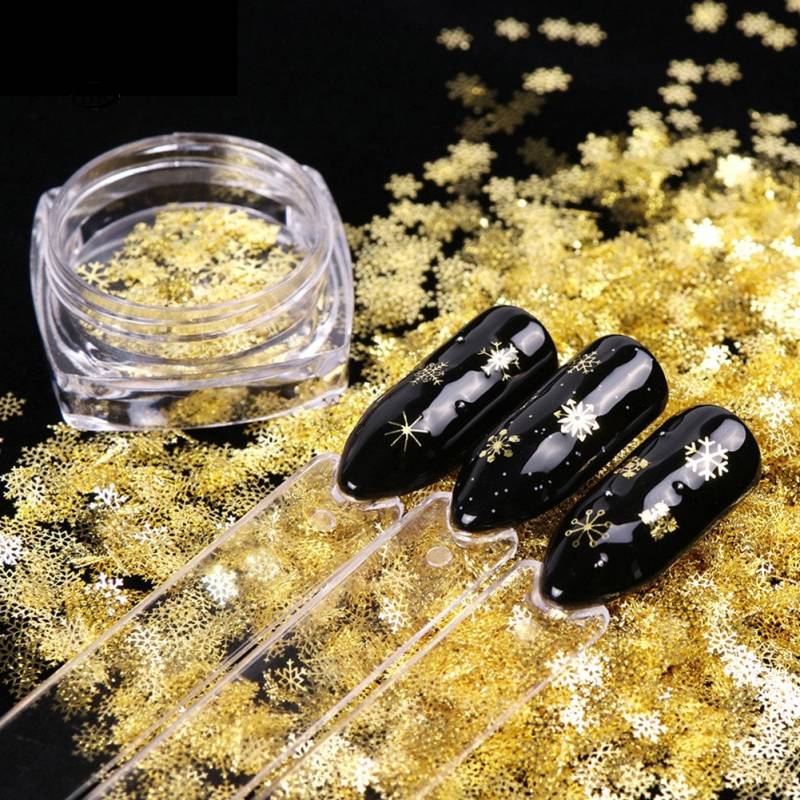 Winzige Goldne Schneeflocken Für Nailart, Nageldekoration, Formenmix Und Größen von kittynailcharm