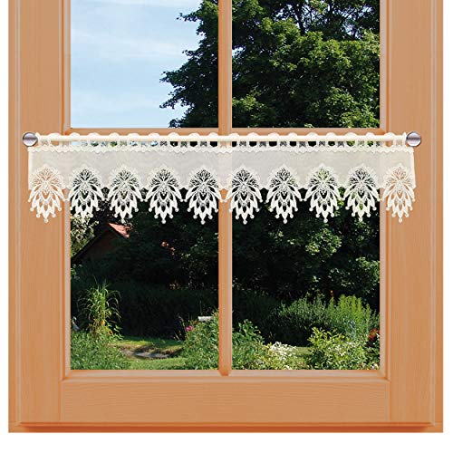 Klassische Scheibengardine Stina aus Vogtländischer Spitze | Feenhaus-Kurzgardine in Natur mit Spitzenabschluss | gemütlich-rustikaler Landhaus-Scheibenhänger mit Ornament-Muster | HxB 18 x 93 cm von kollektion MT