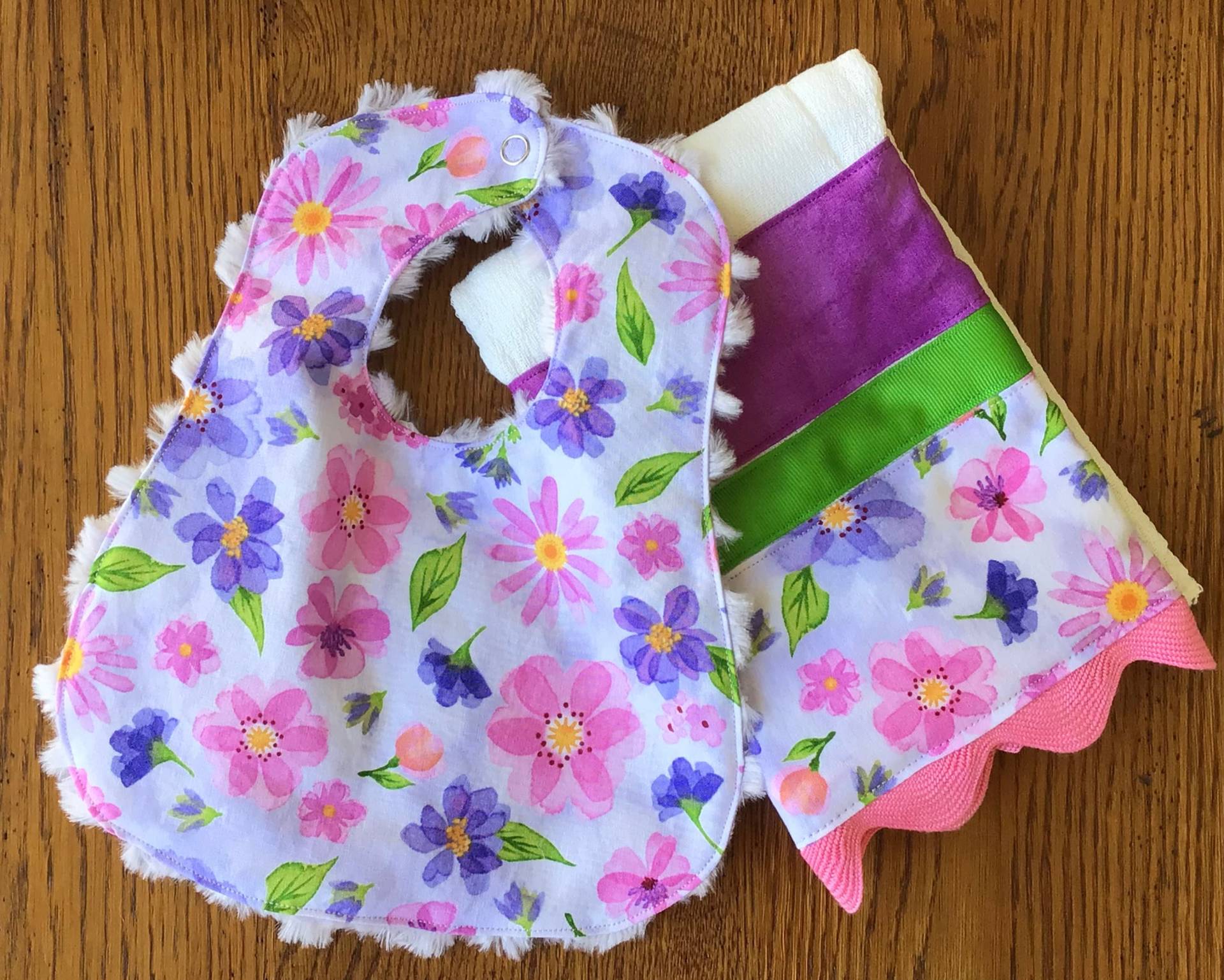 Lavendel Blumen Lätzchen Und Spucktuch Set Für Kleinkinder Nur von laurelwhite