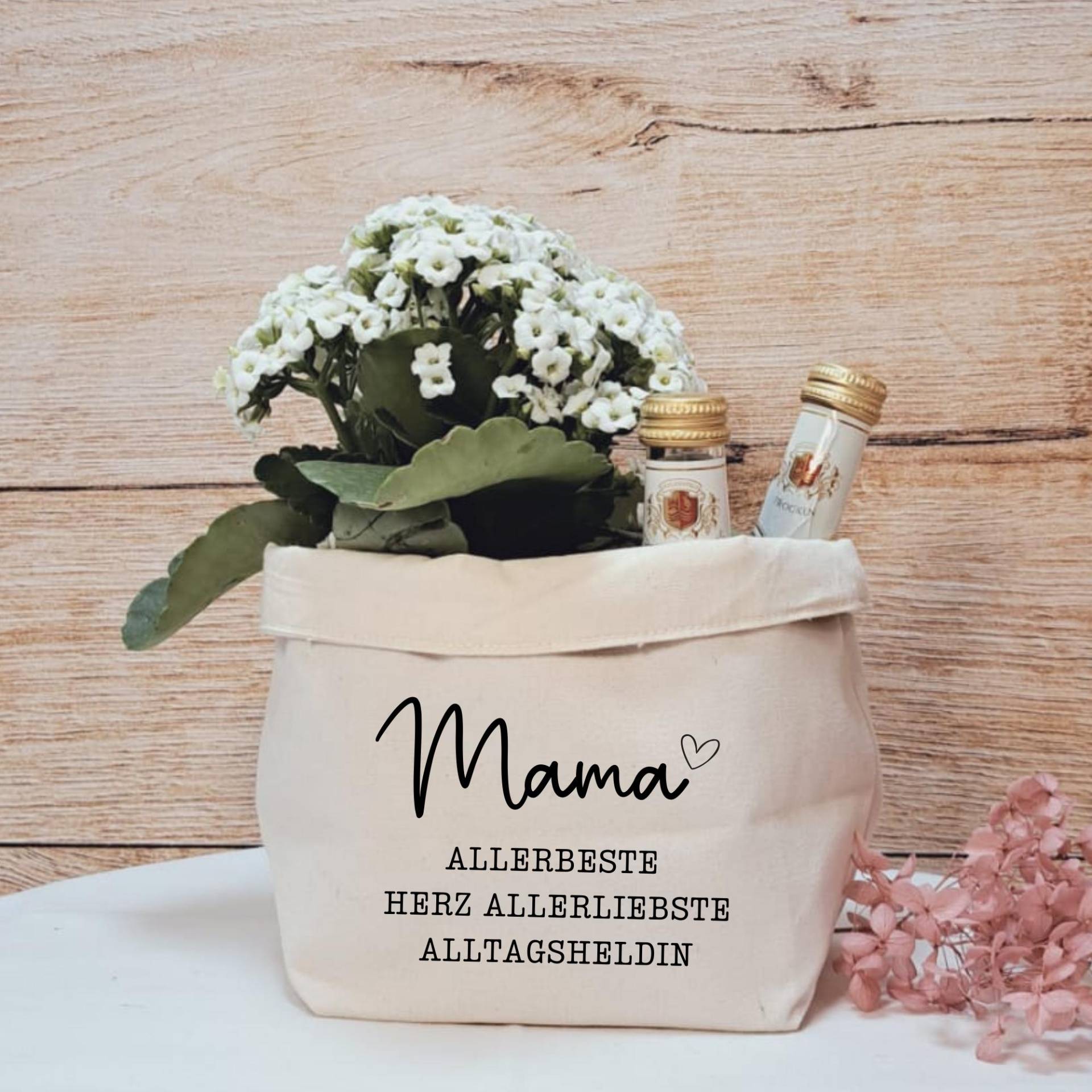 Geschenkkörbchen/Geschenkkorb Zum Selbstbefüllen " Mama Allerbeste Herz Allerliebste Alltagsheldin" von liiebevollverschenkt