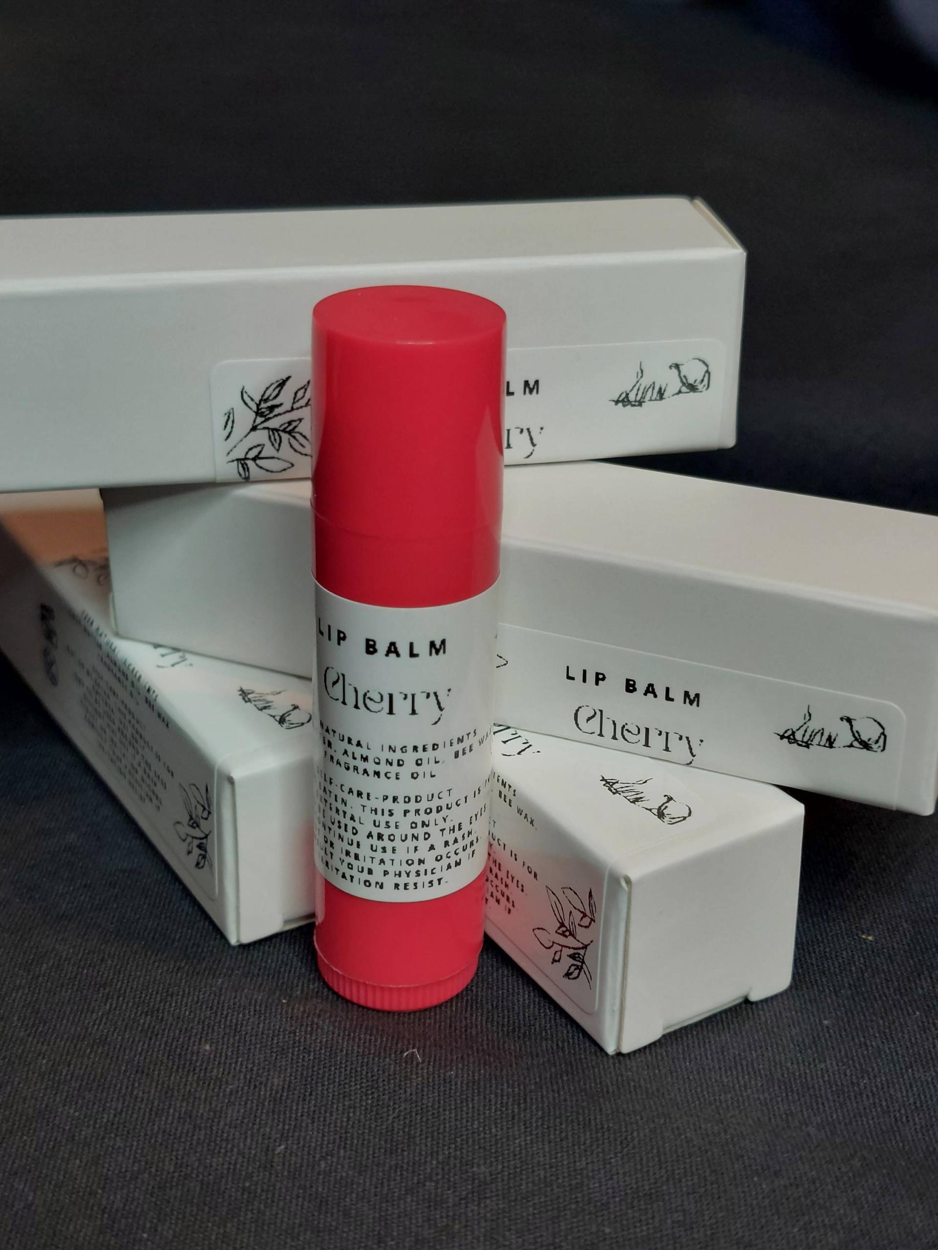 Lip Balm - Cherry von luancandlesandmore