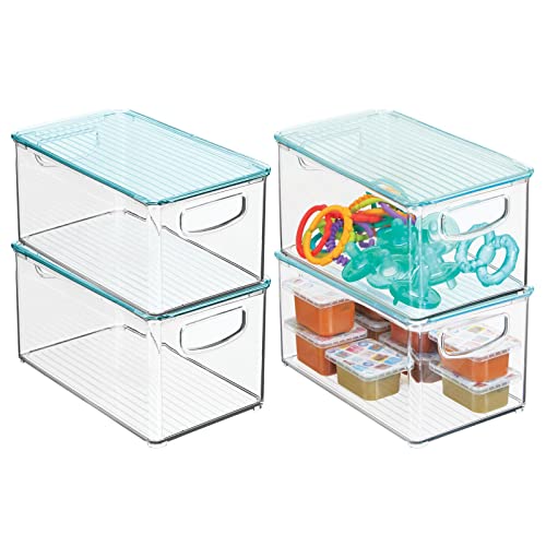 mDesign 4er-Set Kinderzimmer Organizer mit Deckel – Sortierbox mit praktischen Griffen – Kunststoffbehälter mit großem Fach für Spielzeug, Windeln, Stofftiere & Co. – durchsichtig/hellblau von mDesign