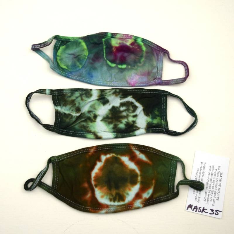 Maskenpackung #35 ~ 3Er Set Eisfarben Krawatte Maske Erwachsene Klein | 2 Lagen Baumwolle Jersey Stoff Earloops Dehnbar Nicht VerstellbarVariabel von madebyhippies