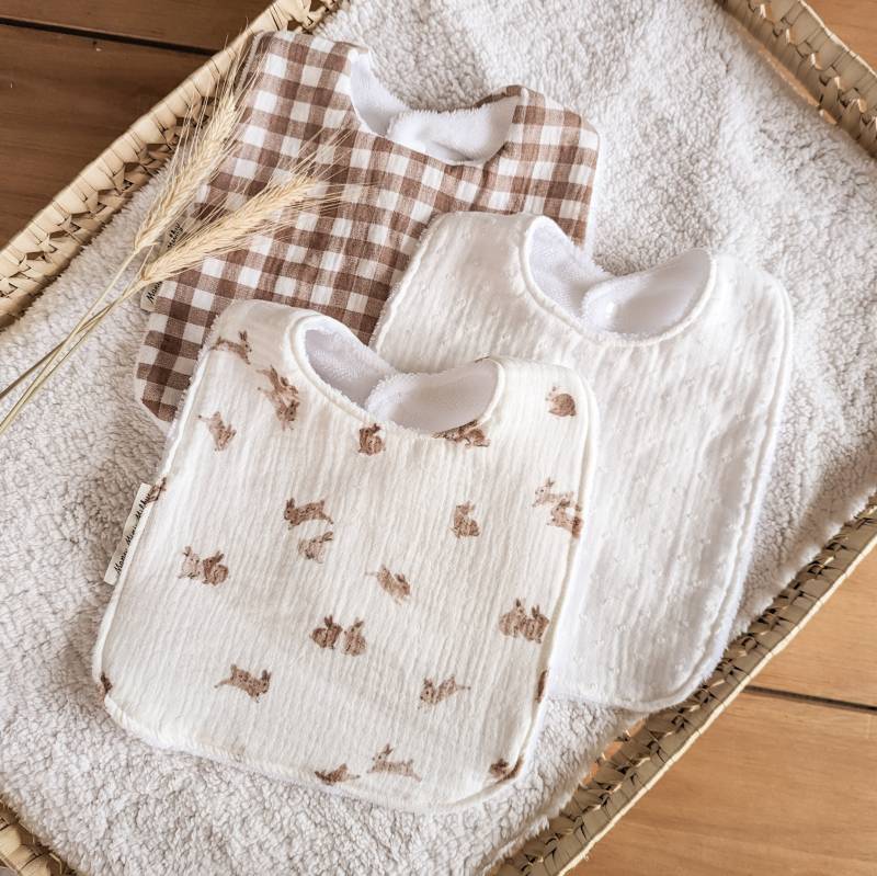 Set Mit 3 Maxi Bunny-Lätzchen von manyminimilky