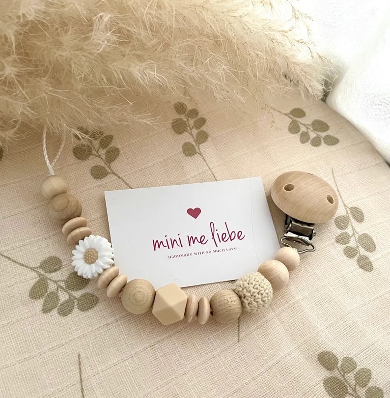 Schnullerkette Nuckikette Baby Neutral Schlicht Blume Mädchen Junge Holz Silikon Personalisierte Babygeschenke Taufe Geburt Babyparty von minimeliebe