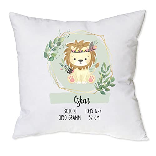 minimutz Kissen zur Geburt mit Namen personalisiert | Motiv Löwe Indianer Boho mit Geburtsdaten 40 x 40 cm | Geschenk Geburt Taufe Deko-Kissen für Baby-Zimmer (weiß/Mokka) inkl. Füllung von minimutz