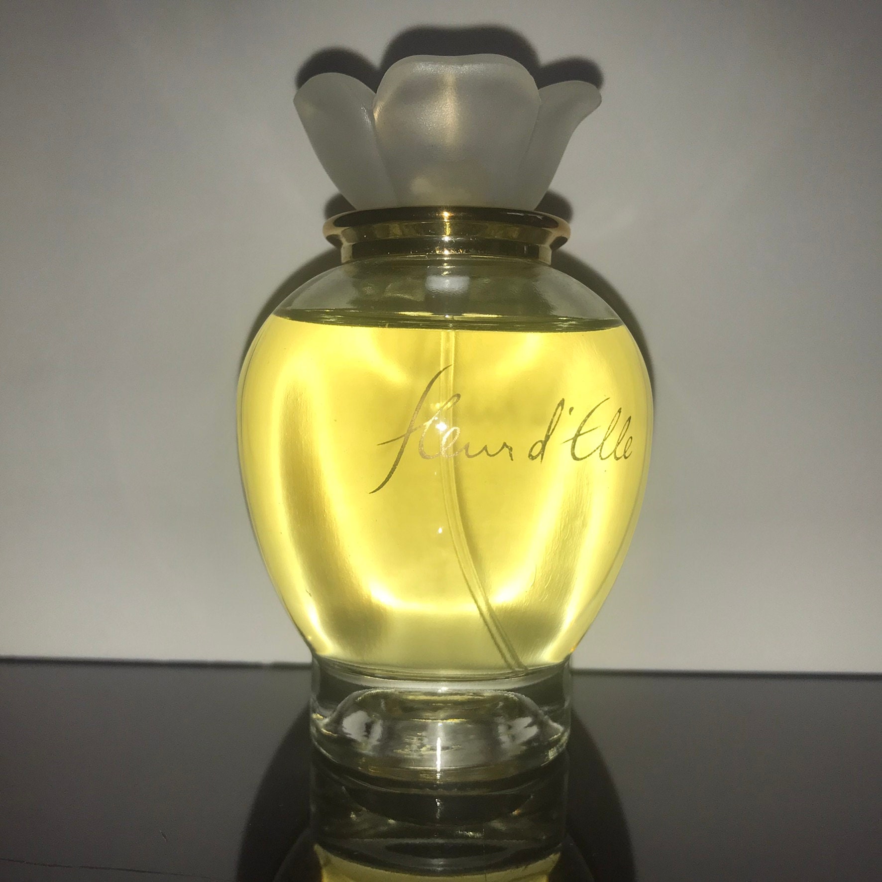 Myrurgia - Fleur D Elle | 1998 Eau De Toilette 100 Ml Die Produktion Wurde Offenbar Eingestellt von miniperfumes