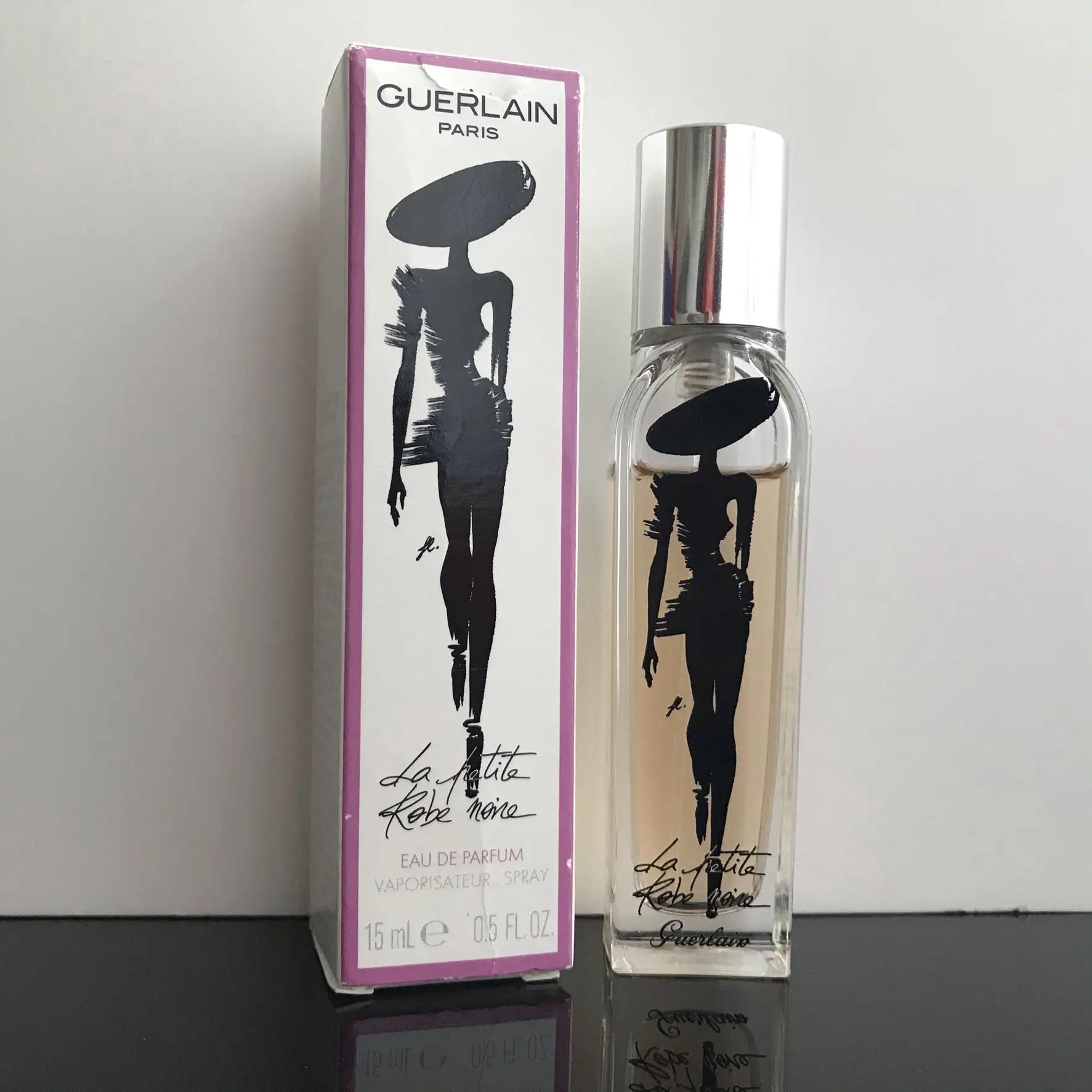 Rar Guerlain La Petite Robe Noire Eau De Parfum 15 Ml Jahr 2000 - Sehr Gut Geeignet Als Weihnachtsgeschenk Für Sie, Alles Gute Zum Geburtstag, Must von miniperfumes