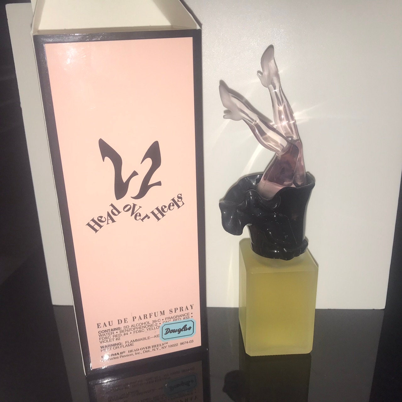 Sammler Flasche Revlon - Head Over Heels Eau De Parfum 56, 18 Ml Mit Box Voll Sehr Schwer Zu Finden Rar Vintage Limited Edition von miniperfumes