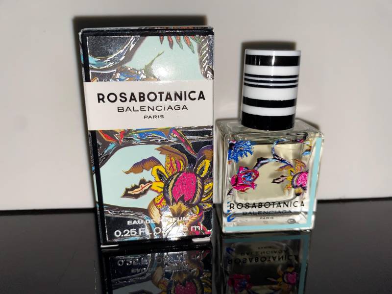 Sammlerparfum Rosabotanica - Eau De Parfum 7, 5 Ml Ein Must Have Für Sammler, Sehr Gut Als Weihnachtsgeschenk Sie Geeignet Rar von miniperfumes