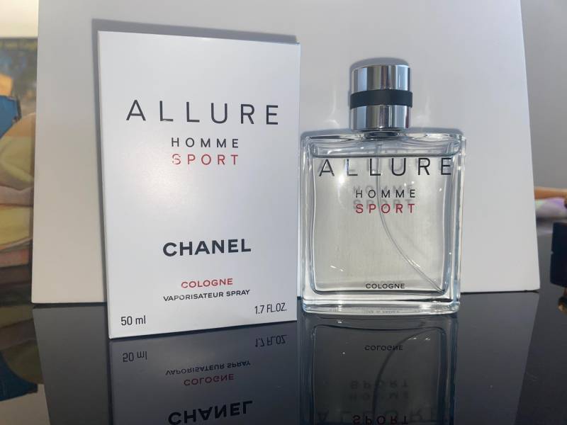 Weihnachtsgeschenk Allure Homme Sport Köln 50 Ml Sehr Gut Geeignet Als Geschenk Für Ihn Aus Meiner Eigenen Kollektion Original Must Have Mit von miniperfumes