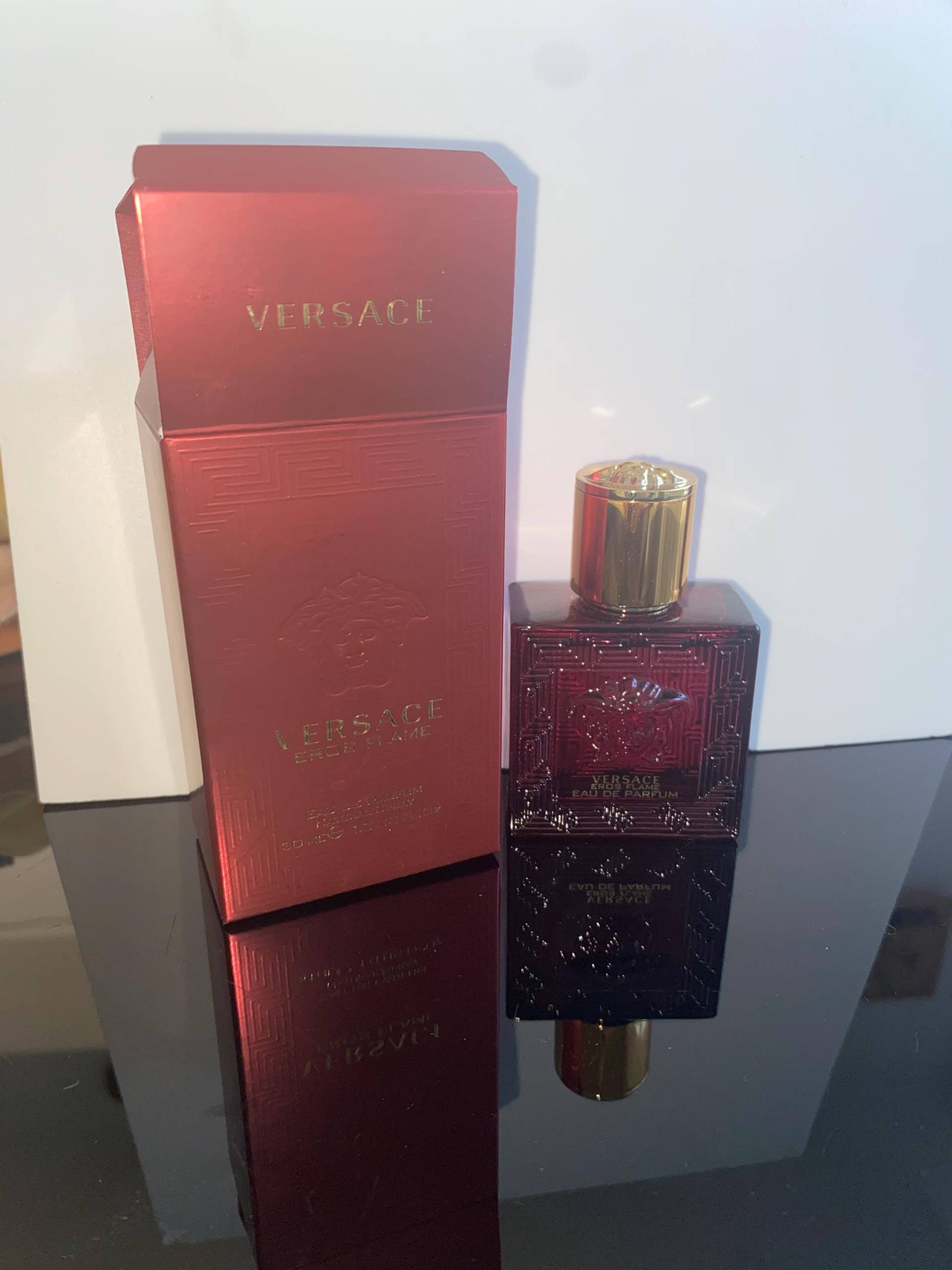 Eros Flame Eau De Parfum 30 Ml Sehr Gut Geeignet Als Geschenk Für Ihn Aus Meiner Eigenen Kollektion Original Must Have Mit Originalkarton von miniperfumes