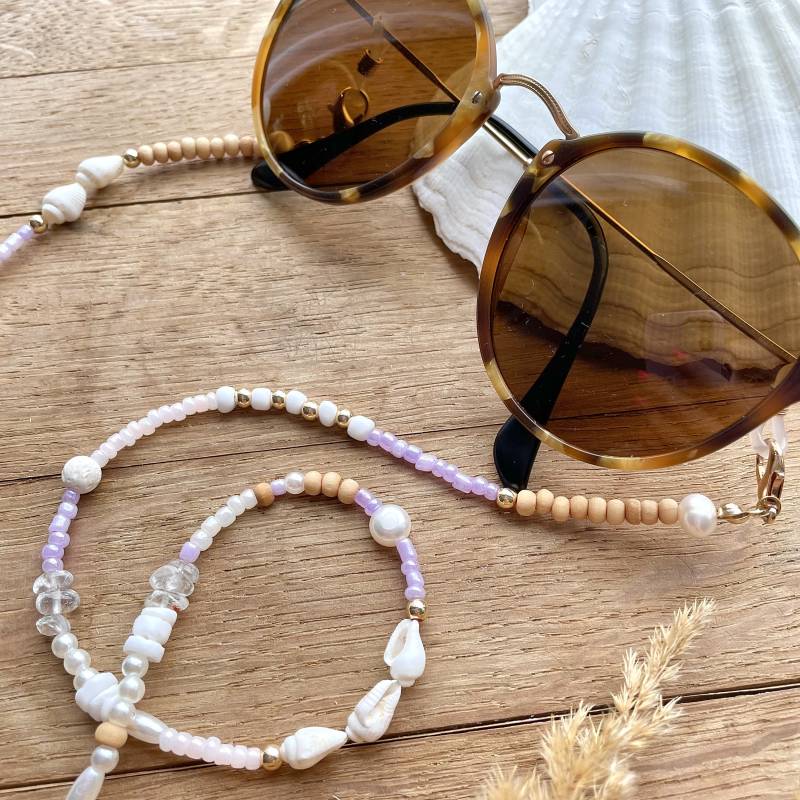 Personalizeable Sunglass Chain Accessoires Mask Holder For Glasses Shells Freshwater Pearls Strap Personalized Gift von muymar