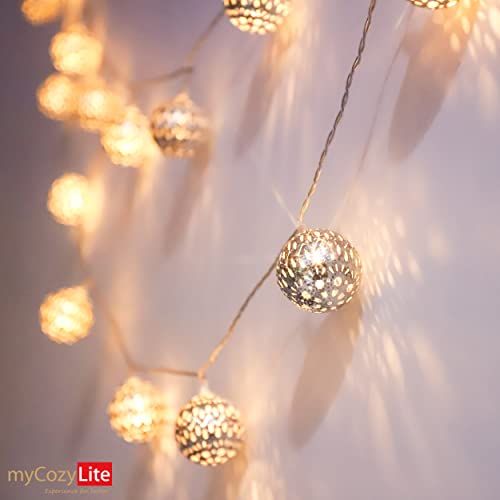 Marokkanische Lichterkette Silber mit Stecker Warmweiß LED 20er Metall Kugeln, Lichterkette Strom mit Timer, für Hochzeitsfeier, Geburtstag, Weihnachten, Innen und Außen, 3 Meter, Erweiterbar von myCozyLite