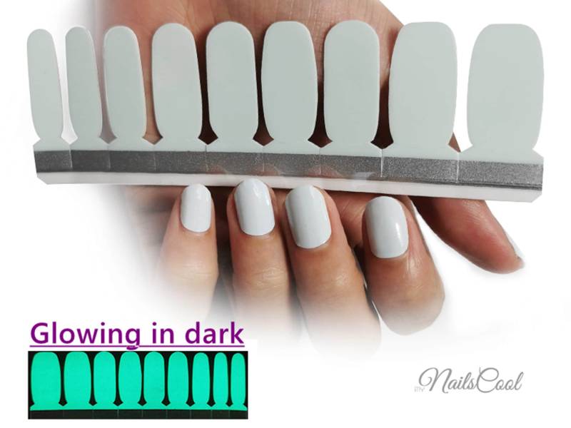 Hellgrüne Farbe Glowing in Dark Echte Nagellack Streifen Nailart Wraps Street Art 18 Strips von myNailsCool