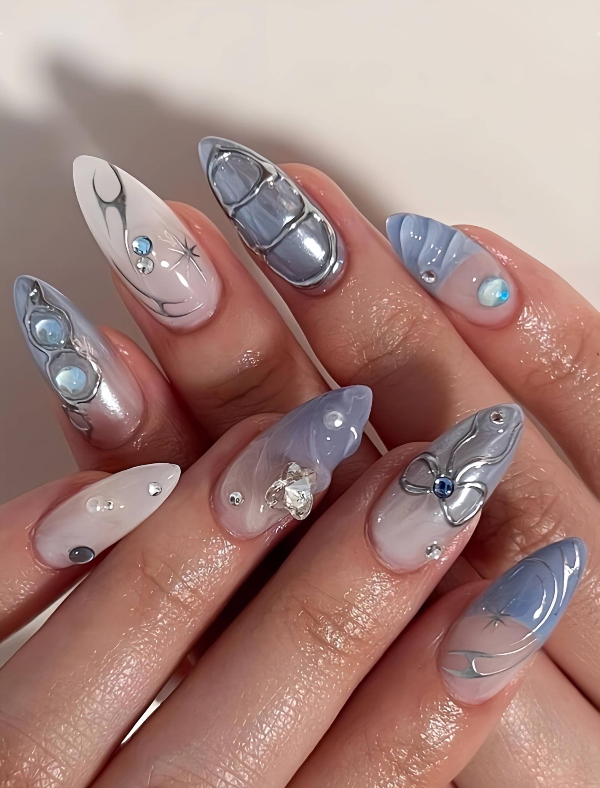 Crystal Blue - 3D Selbstgemachte Nägel Zum Aufpressen von nailauraDE