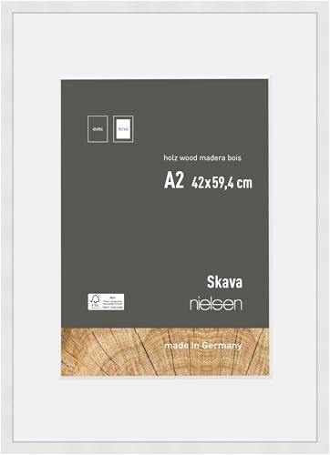 nielsen Bilderrahmen mit Passepartout, 42 x 59,4 cm (A2), Holz, Weiß, Posterrahmen zum Aufhängen im Hoch- & Querformat, Echtglas, Skava von nielsen