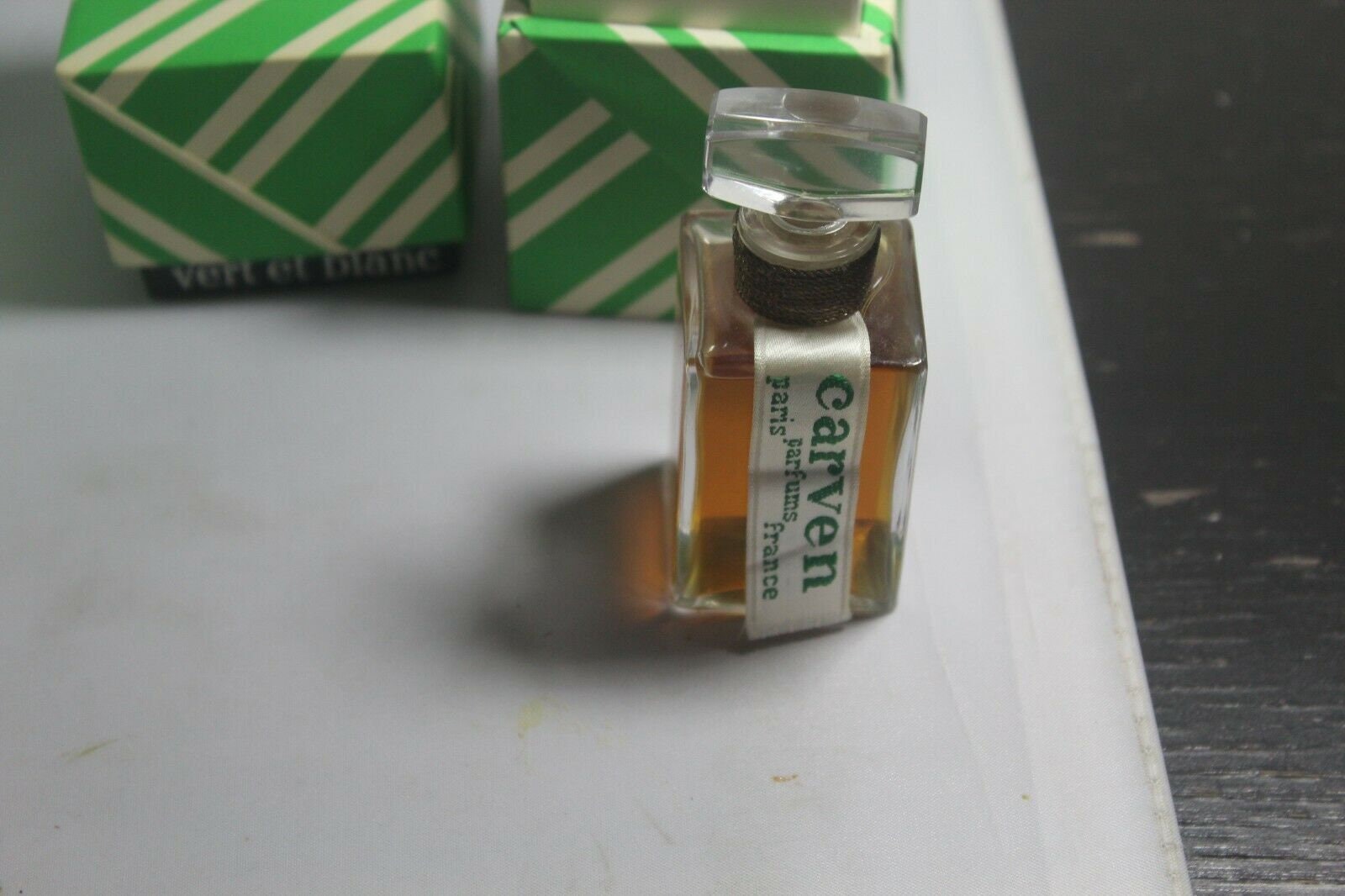 Vintage Carven Vert Et Blanc Parfum Parfüm 1 Oz 30Ml von perfumepawn