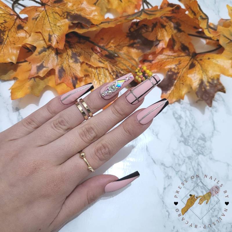 Fall French - Press On Nails Long Ballerina von pressonsbycaro