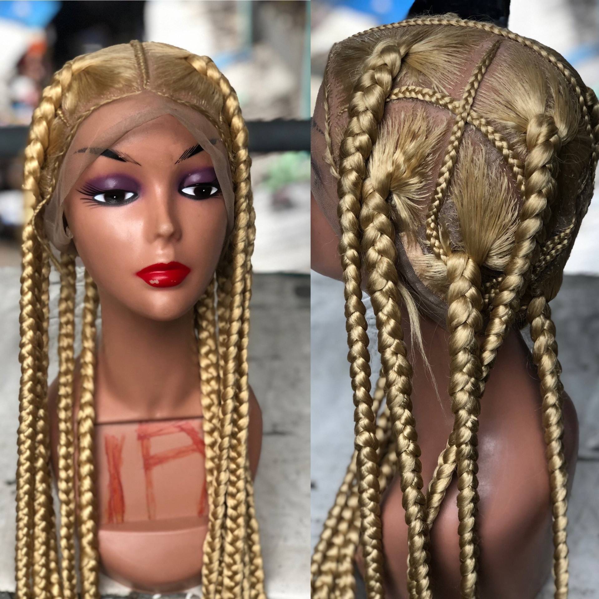 Blonde Jumbo-Große Geflochtene Volle Spitze-Perücke Mit Micro Cornrows Versandkostenfrei von propsNtresses