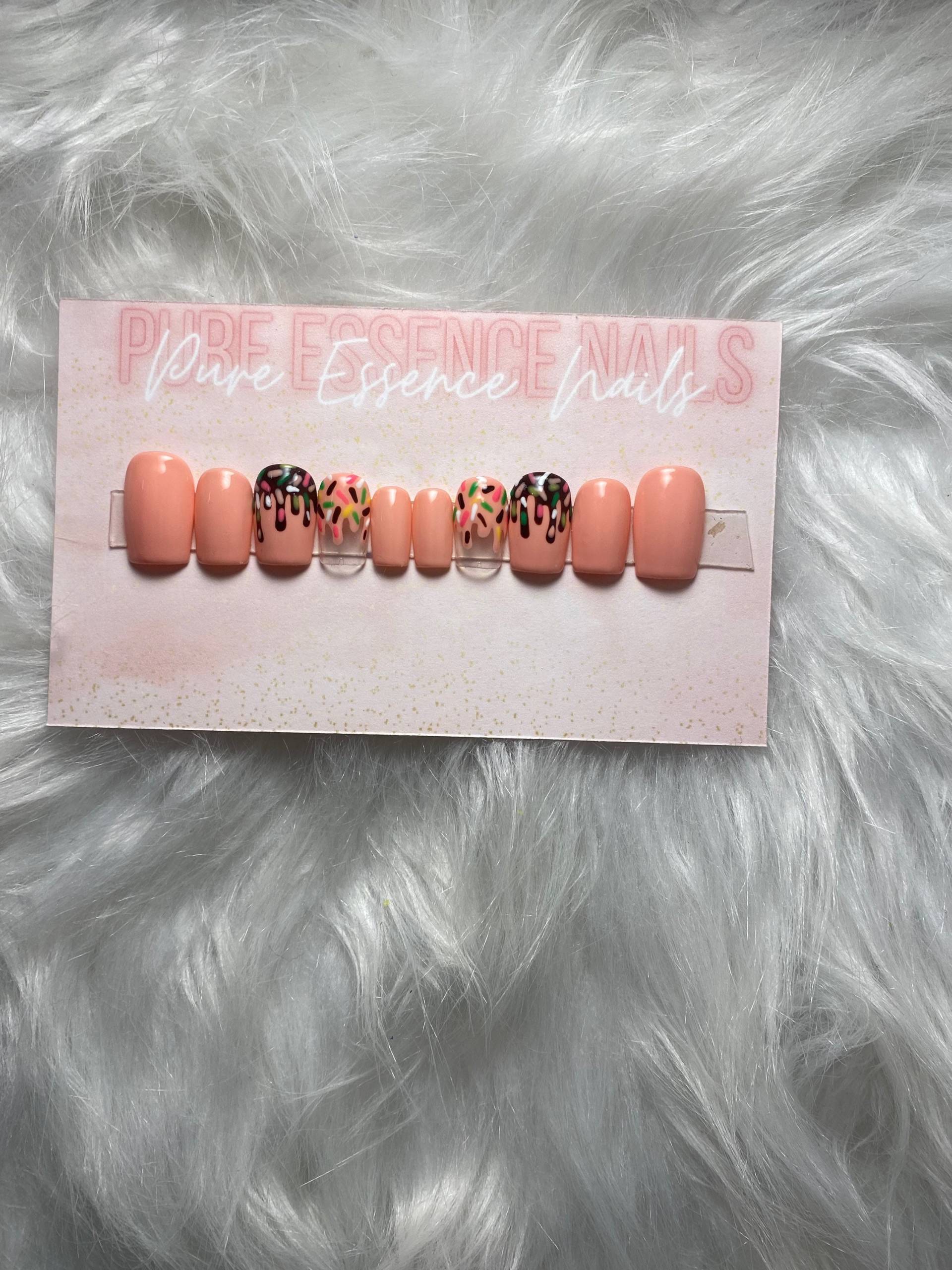 Pink Medium Square Ice Cream Press On Nails Mit Sprinkle Design von pureessencenails