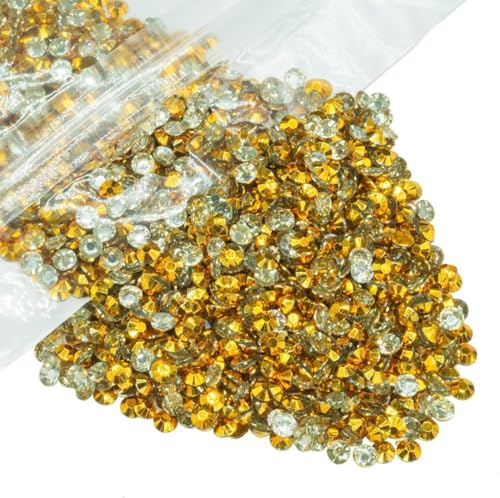 qiipii Glitzersteine aus Kunstharz, 6 mm, zum Basteln, klare goldene Strasssteine mit flacher Rückseite, SS30, nicht Hotfix, goldene Steine, Diamanten, Kristalle, Edelsteine für Tassen, Becher, von qiipii