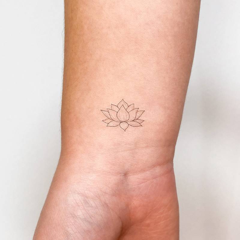 Fine Line Heiliger Lotus Temporäres Tattoo | 3Er Set von smalltattoos