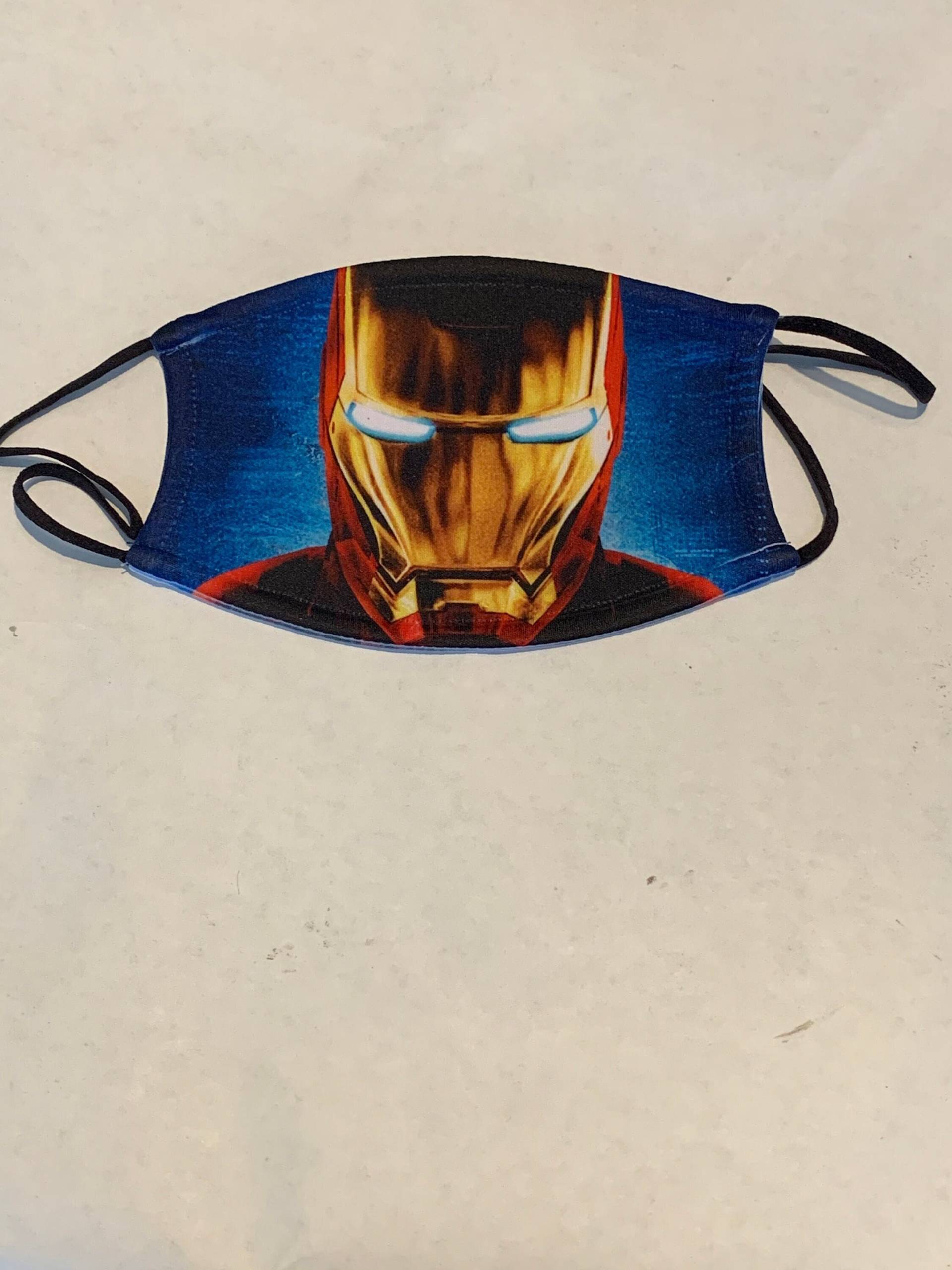 Iron Man Superhero Avengers Gesichtsmaske Mit Filter von theGraphikShop