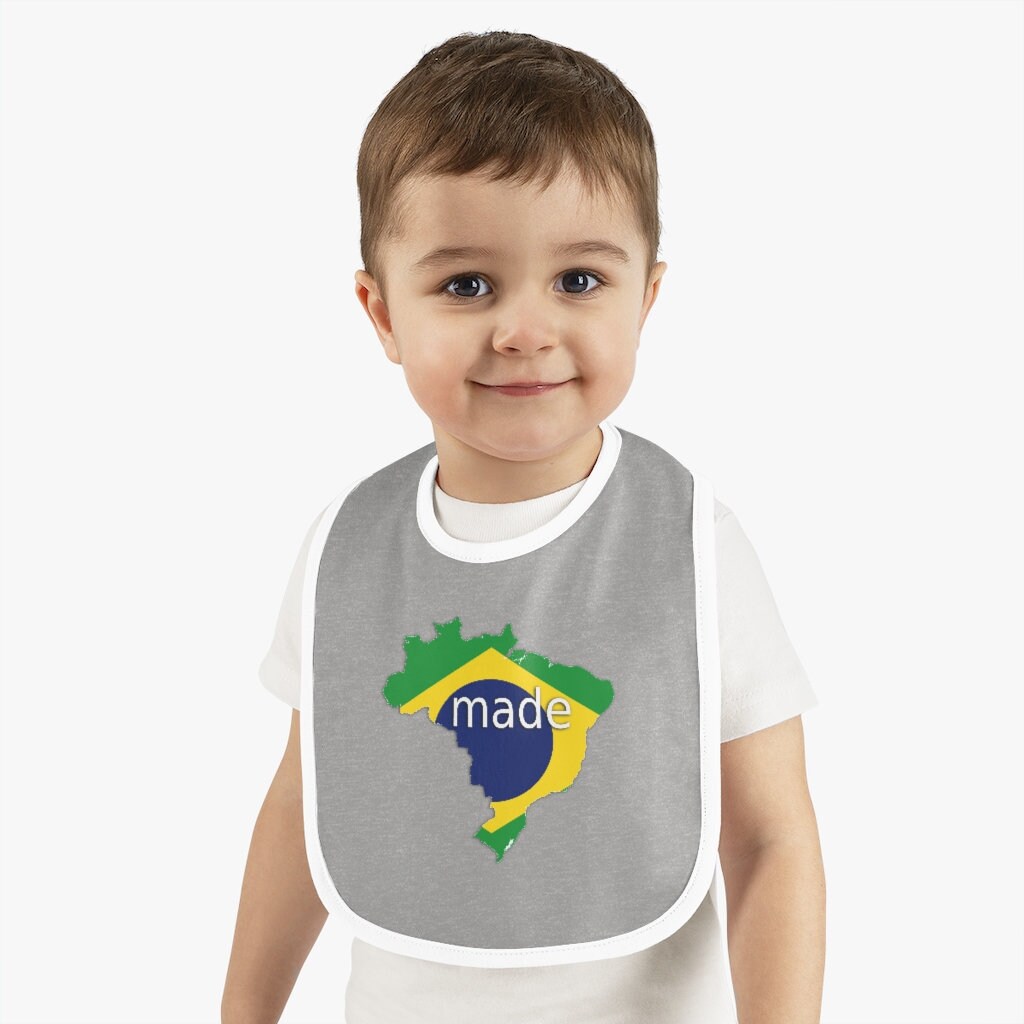 Made in Brazil -Baby-Bib von unrsprinkles